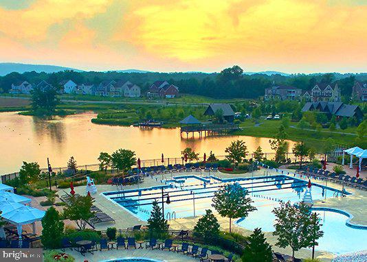 40928 ARCADIAN POND CT, ALDIE, Virginia 20105, 6 Bedrooms Bedrooms, ,5 BathroomsBathrooms,Residential,For sale,40928 ARCADIAN POND CT,VALO2095380 MLS # VALO2095380