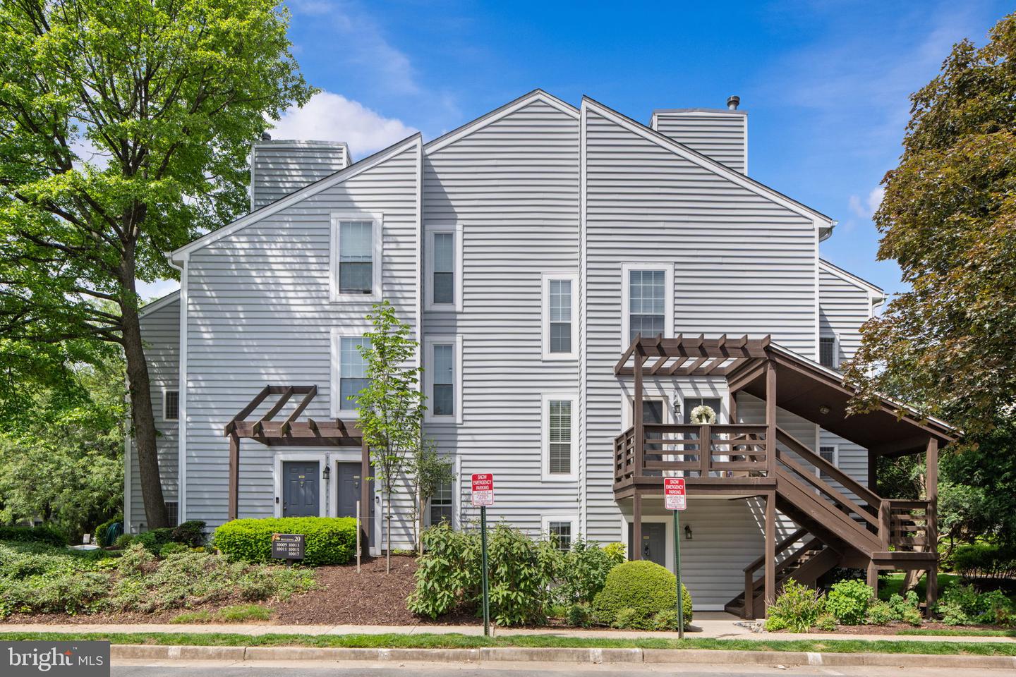 10013 OAKTON TERRACE RD, OAKTON, Virginia 22124, 2 Bedrooms Bedrooms, ,1 BathroomBathrooms,Residential,For sale,10013 OAKTON TERRACE RD,VAFX2238122 MLS # VAFX2238122