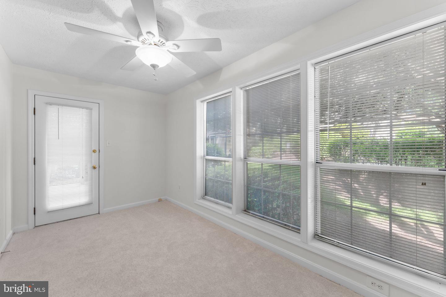 10013 OAKTON TERRACE RD, OAKTON, Virginia 22124, 2 Bedrooms Bedrooms, ,1 BathroomBathrooms,Residential,For sale,10013 OAKTON TERRACE RD,VAFX2238122 MLS # VAFX2238122