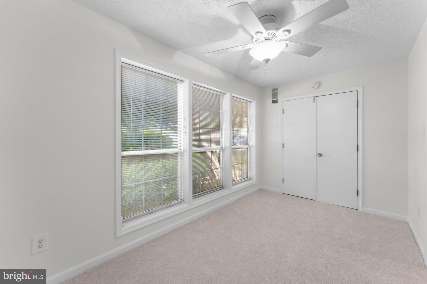 10013 OAKTON TERRACE RD, OAKTON, Virginia 22124, 2 Bedrooms Bedrooms, ,1 BathroomBathrooms,Residential,For sale,10013 OAKTON TERRACE RD,VAFX2238122 MLS # VAFX2238122