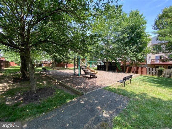 5554 JOWETT CT, ALEXANDRIA, Virginia 22315, 3 Bedrooms Bedrooms, ,2 BathroomsBathrooms,Residential,For sale,5554 JOWETT CT,VAFX2238190 MLS # VAFX2238190