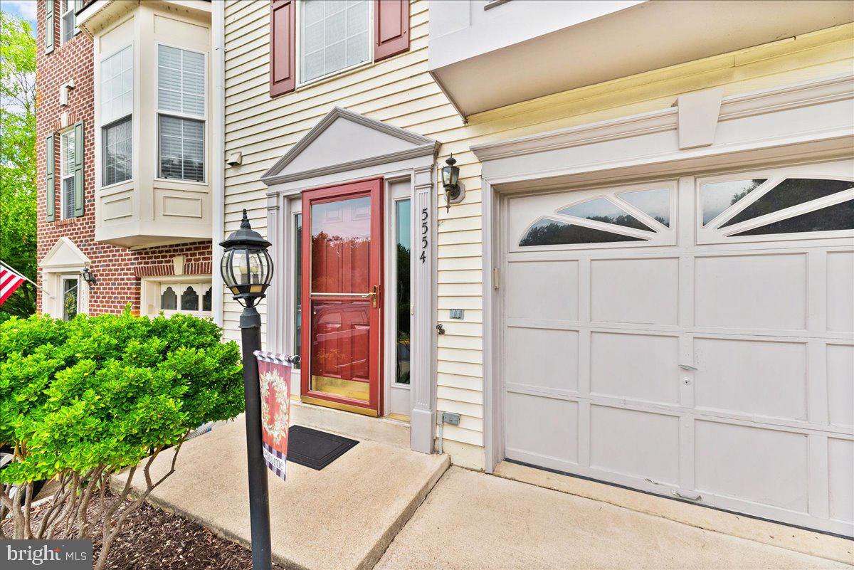 5554 JOWETT CT, ALEXANDRIA, Virginia 22315, 3 Bedrooms Bedrooms, ,2 BathroomsBathrooms,Residential,For sale,5554 JOWETT CT,VAFX2238190 MLS # VAFX2238190