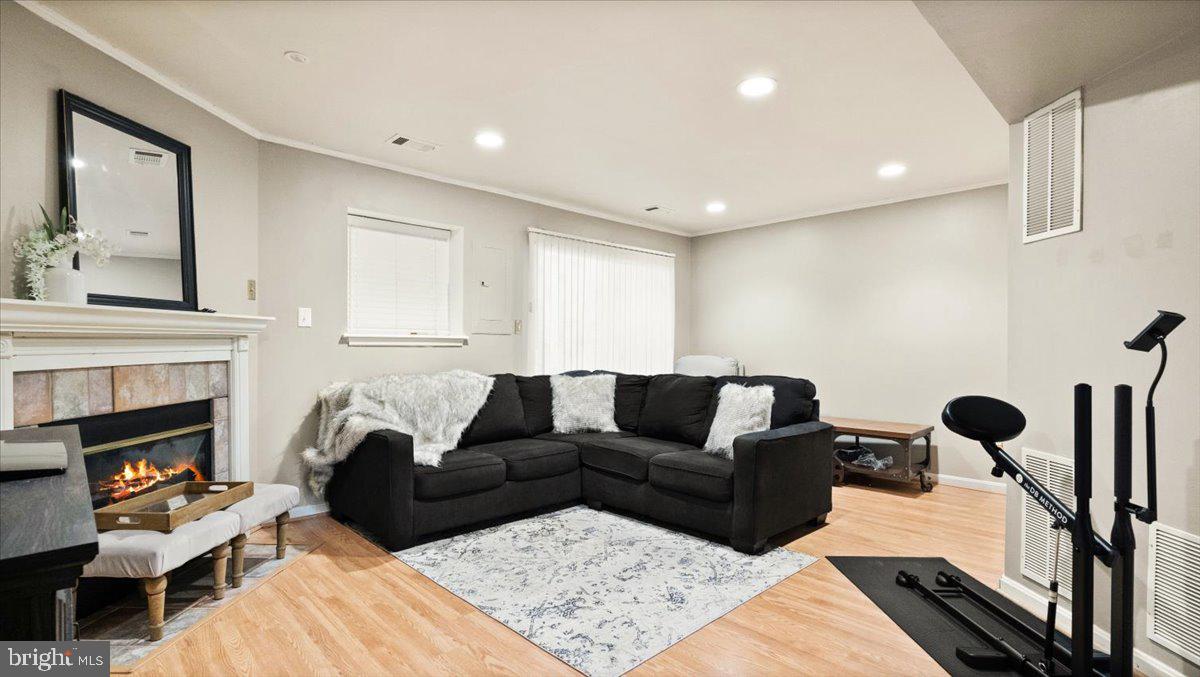 5554 JOWETT CT, ALEXANDRIA, Virginia 22315, 3 Bedrooms Bedrooms, ,2 BathroomsBathrooms,Residential,For sale,5554 JOWETT CT,VAFX2238190 MLS # VAFX2238190