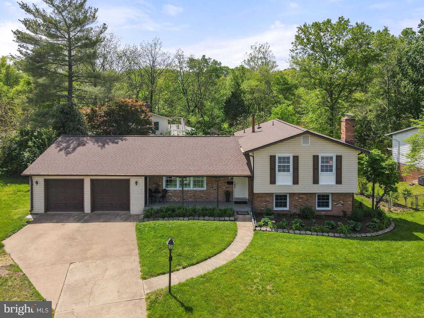 7518 ROXBURY AVE, MANASSAS, Virginia 20109, 3 Bedrooms Bedrooms, 5 Rooms Rooms,2 BathroomsBathrooms,Residential,For sale,7518 ROXBURY AVE,VAPW2093796 MLS # VAPW2093796