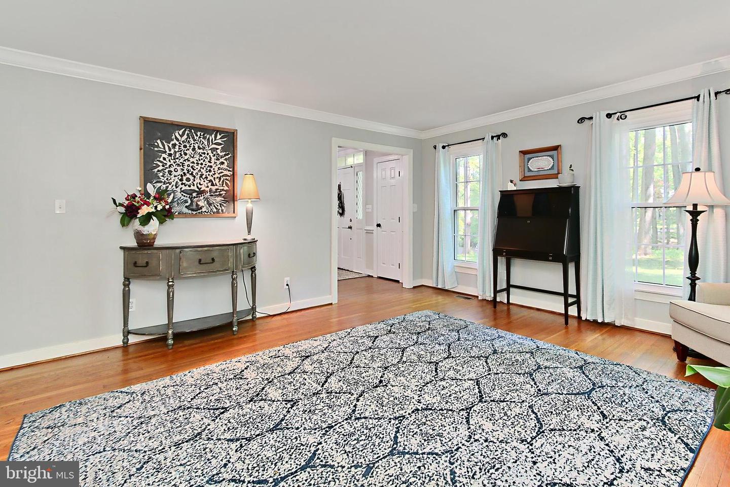 5839 WINDSOR RETREAT, WARRENTON, Virginia 20187, 5 Bedrooms Bedrooms, ,4 BathroomsBathrooms,Residential,For sale,5839 WINDSOR RETREAT,VAFQ2016482 MLS # VAFQ2016482