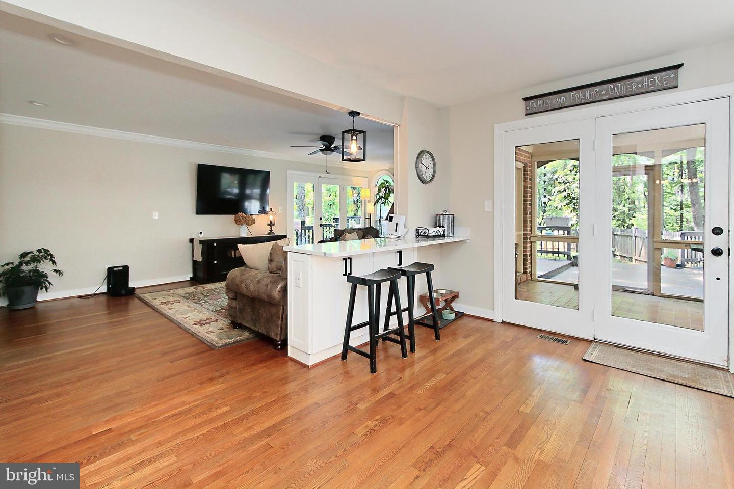 5839 WINDSOR RETREAT, WARRENTON, Virginia 20187, 5 Bedrooms Bedrooms, ,4 BathroomsBathrooms,Residential,For sale,5839 WINDSOR RETREAT,VAFQ2016482 MLS # VAFQ2016482