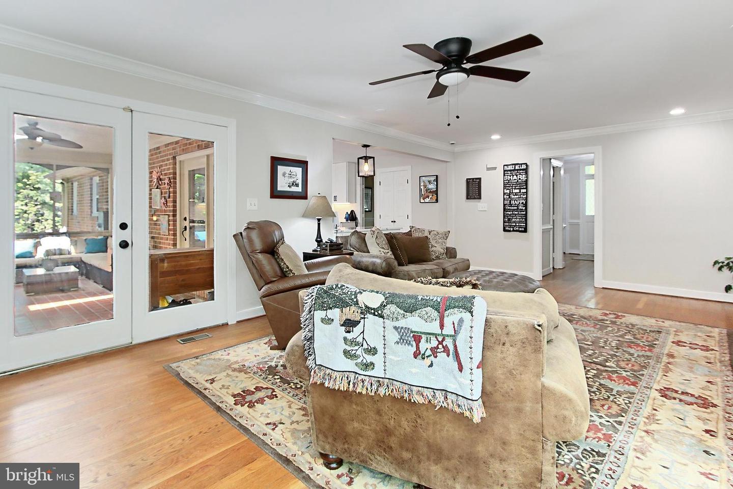 5839 WINDSOR RETREAT, WARRENTON, Virginia 20187, 5 Bedrooms Bedrooms, ,4 BathroomsBathrooms,Residential,For sale,5839 WINDSOR RETREAT,VAFQ2016482 MLS # VAFQ2016482
