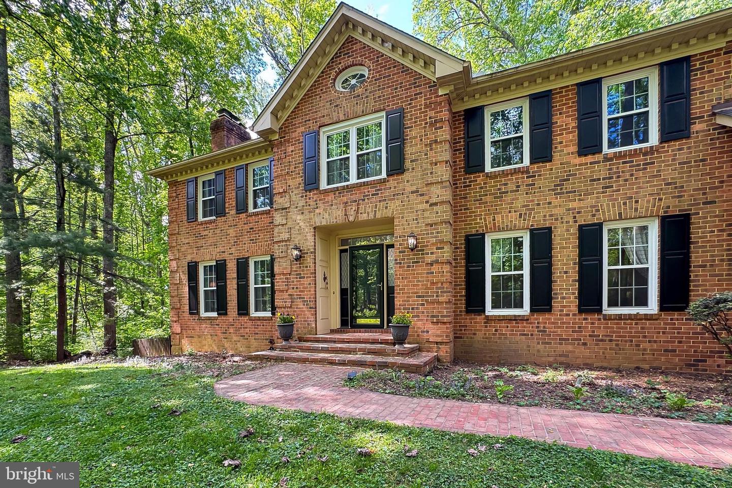 5839 WINDSOR RETREAT, WARRENTON, Virginia 20187, 5 Bedrooms Bedrooms, ,4 BathroomsBathrooms,Residential,For sale,5839 WINDSOR RETREAT,VAFQ2016482 MLS # VAFQ2016482
