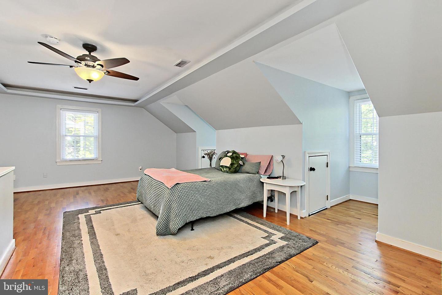 5839 WINDSOR RETREAT, WARRENTON, Virginia 20187, 5 Bedrooms Bedrooms, ,4 BathroomsBathrooms,Residential,For sale,5839 WINDSOR RETREAT,VAFQ2016482 MLS # VAFQ2016482