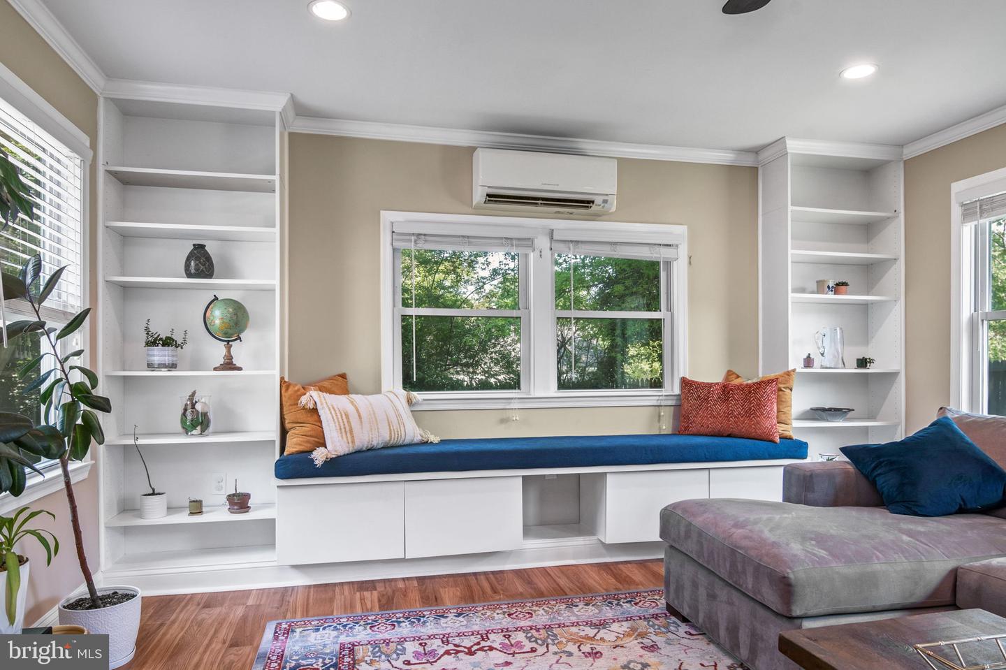 3108 BURGUNDY RD, ALEXANDRIA, Virginia 22303, 3 Bedrooms Bedrooms, ,2 BathroomsBathrooms,Residential,For sale,3108 BURGUNDY RD,VAFX2238348 MLS # VAFX2238348
