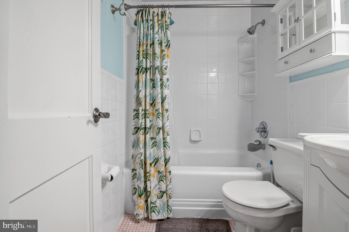 3108 BURGUNDY RD, ALEXANDRIA, Virginia 22303, 3 Bedrooms Bedrooms, ,2 BathroomsBathrooms,Residential,For sale,3108 BURGUNDY RD,VAFX2238348 MLS # VAFX2238348