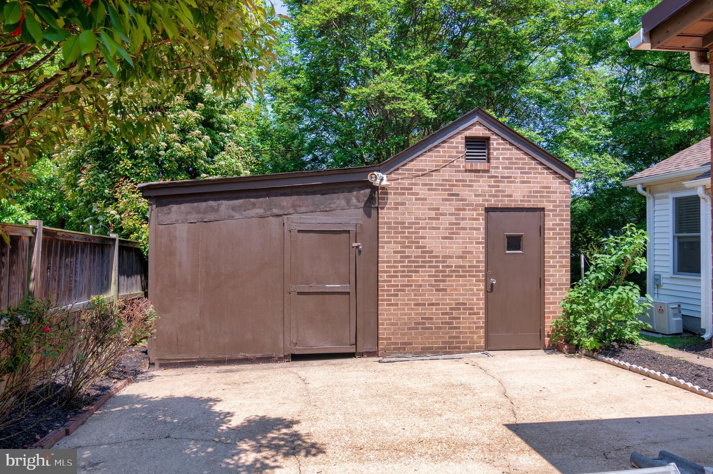3108 BURGUNDY RD, ALEXANDRIA, Virginia 22303, 3 Bedrooms Bedrooms, ,2 BathroomsBathrooms,Residential,For sale,3108 BURGUNDY RD,VAFX2238348 MLS # VAFX2238348