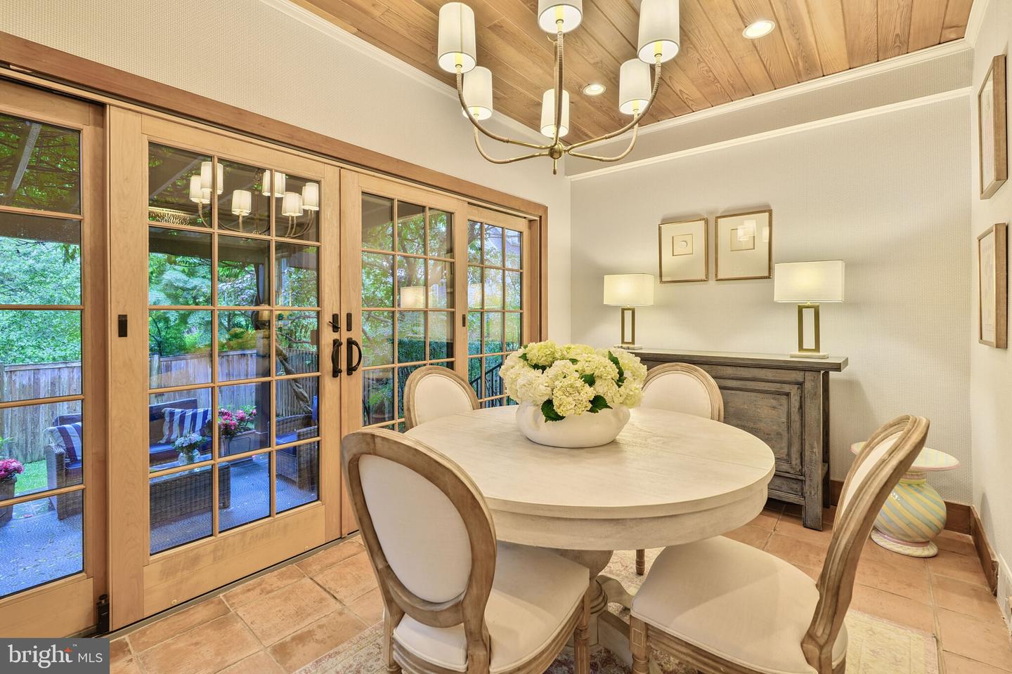 5442 BROAD BRANCH RD NW, WASHINGTON, District Of Columbia 20015, 5 Bedrooms Bedrooms, ,3 BathroomsBathrooms,Residential,For sale,5442 BROAD BRANCH RD NW,DCDC2198776 MLS # DCDC2198776
