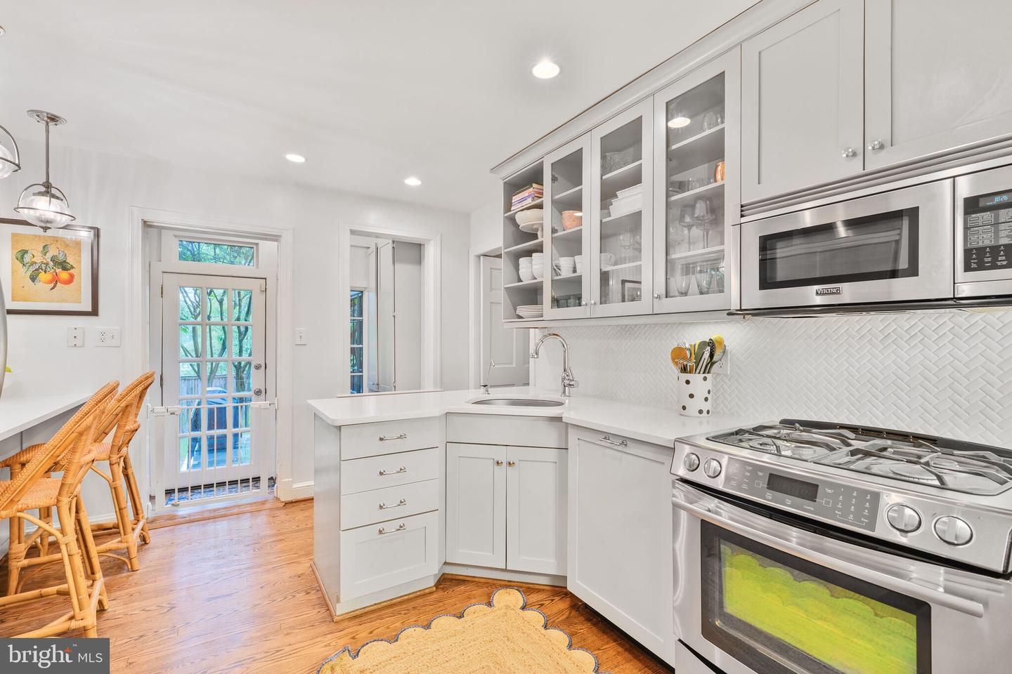 5442 BROAD BRANCH RD NW, WASHINGTON, District Of Columbia 20015, 5 Bedrooms Bedrooms, ,3 BathroomsBathrooms,Residential,For sale,5442 BROAD BRANCH RD NW,DCDC2198776 MLS # DCDC2198776