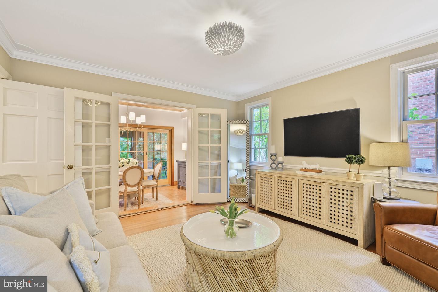 5442 BROAD BRANCH RD NW, WASHINGTON, District Of Columbia 20015, 5 Bedrooms Bedrooms, ,3 BathroomsBathrooms,Residential,For sale,5442 BROAD BRANCH RD NW,DCDC2198776 MLS # DCDC2198776