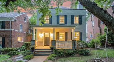 5442 BROAD BRANCH RD NW, WASHINGTON, District Of Columbia 20015, 5 Bedrooms Bedrooms, ,3 BathroomsBathrooms,Residential,For sale,5442 BROAD BRANCH RD NW,DCDC2198776 MLS # DCDC2198776