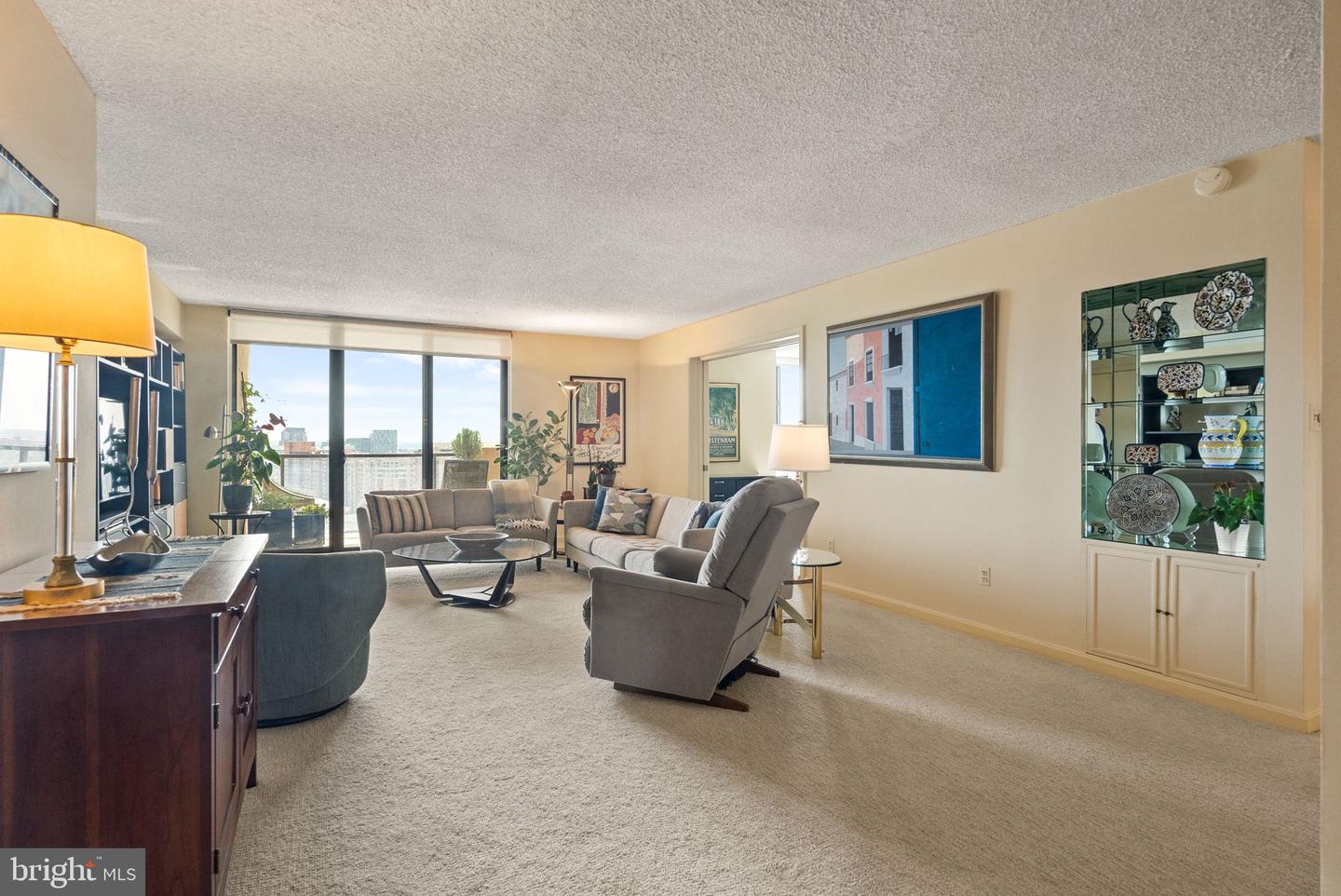1101 S ARLINGTON RIDGE RD #1107, ARLINGTON, Virginia 22202, 2 Bedrooms Bedrooms, 8 Rooms Rooms,2 BathroomsBathrooms,Residential,For sale,1101 S ARLINGTON RIDGE RD #1107,VAAR2056950 MLS # VAAR2056950