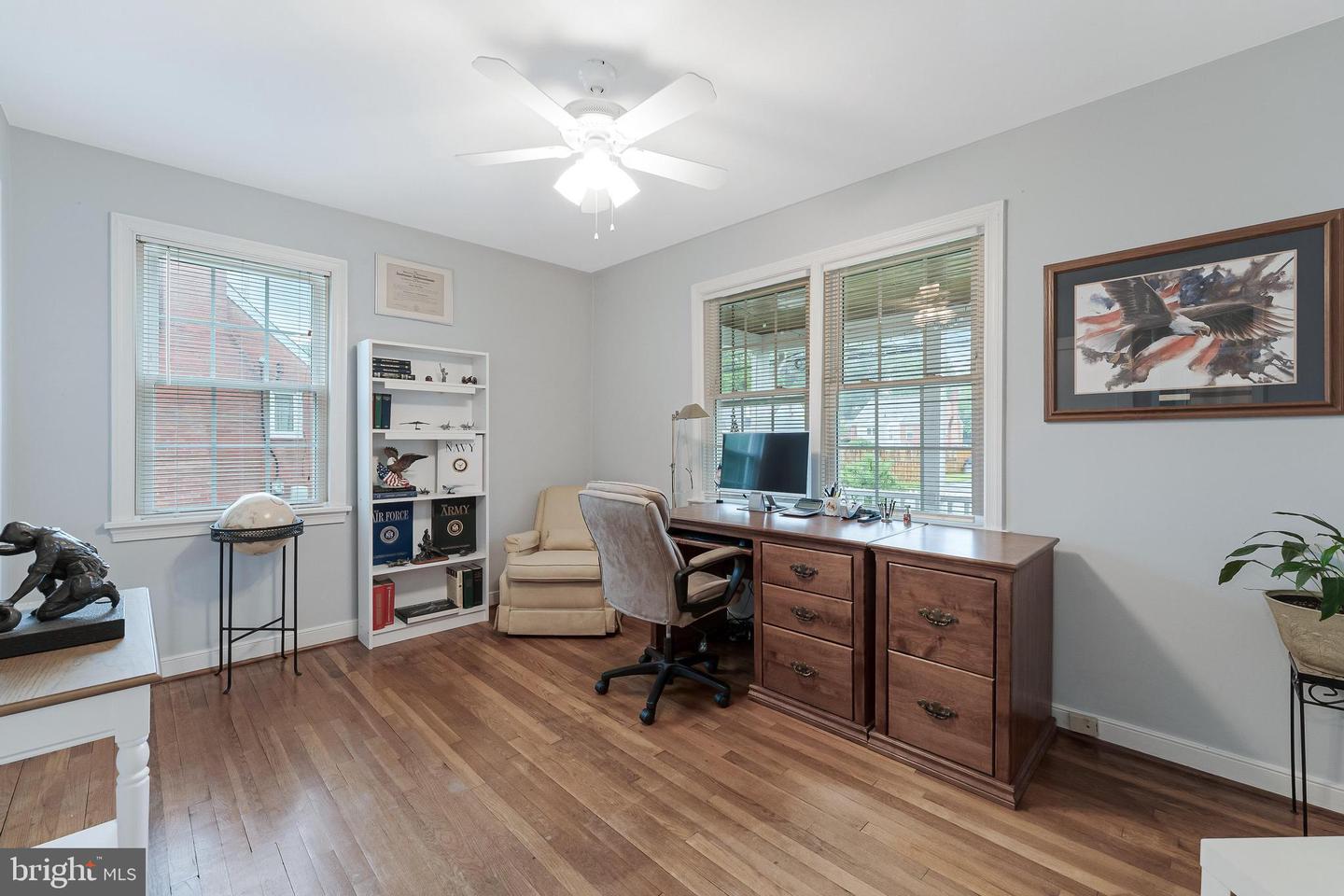 3012 LAWRENCE DR, FALLS CHURCH, Virginia 22042, 3 Bedrooms Bedrooms, ,2 BathroomsBathrooms,Residential,For sale,3012 LAWRENCE DR,VAFX2238402 MLS # VAFX2238402