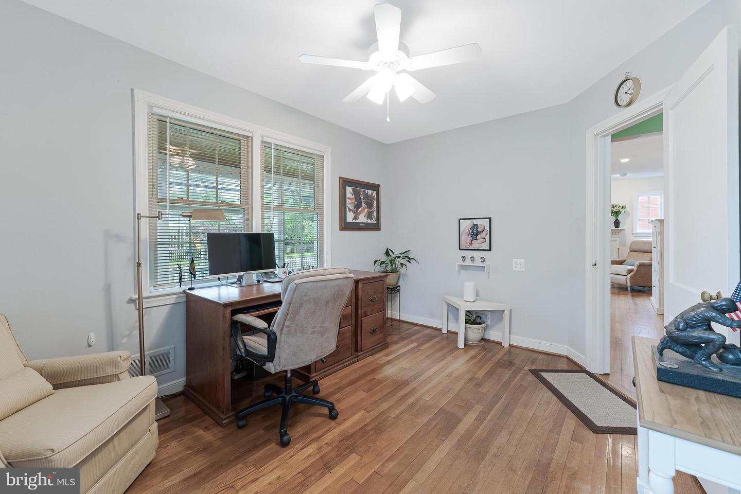 3012 LAWRENCE DR, FALLS CHURCH, Virginia 22042, 3 Bedrooms Bedrooms, ,2 BathroomsBathrooms,Residential,For sale,3012 LAWRENCE DR,VAFX2238402 MLS # VAFX2238402