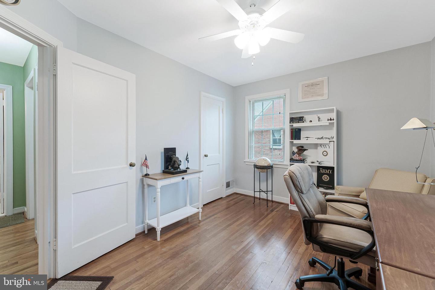 3012 LAWRENCE DR, FALLS CHURCH, Virginia 22042, 3 Bedrooms Bedrooms, ,2 BathroomsBathrooms,Residential,For sale,3012 LAWRENCE DR,VAFX2238402 MLS # VAFX2238402
