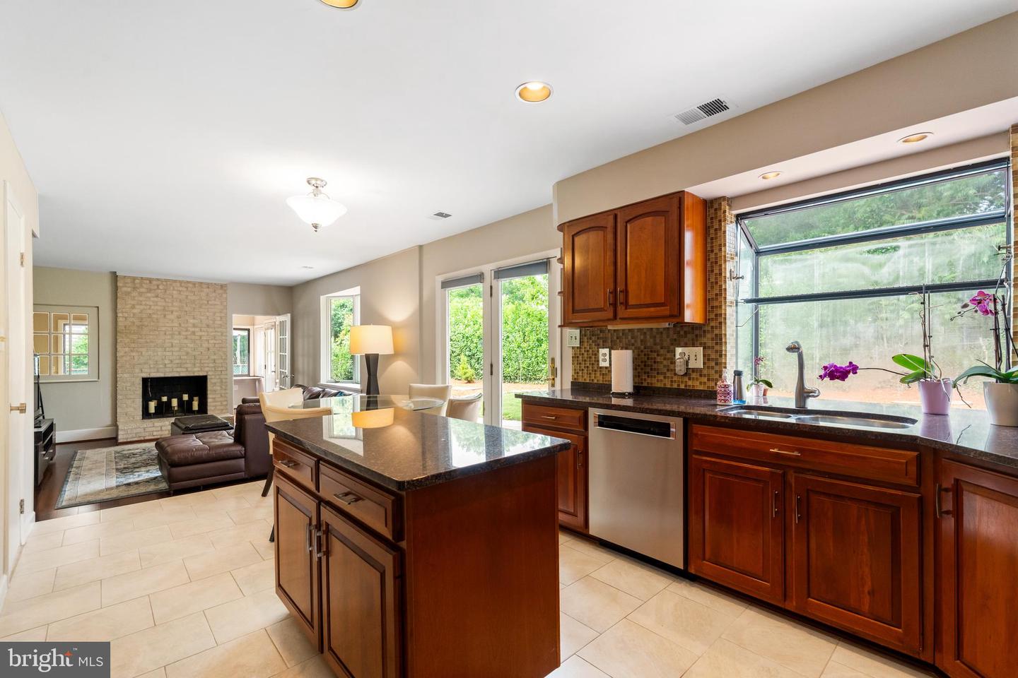 508 KENSINGTON PL, HERNDON, Virginia 20170, 4 Bedrooms Bedrooms, ,2 BathroomsBathrooms,Residential,For sale,508 KENSINGTON PL,VAFX2238412 MLS # VAFX2238412