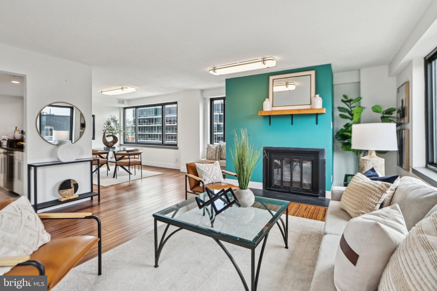 3 WASHINGTON CIR NW #904, WASHINGTON, District Of Columbia 20037, 1 Bedroom Bedrooms, ,1 BathroomBathrooms,Residential,For sale,3 WASHINGTON CIR NW #904,DCDC2198818 MLS # DCDC2198818