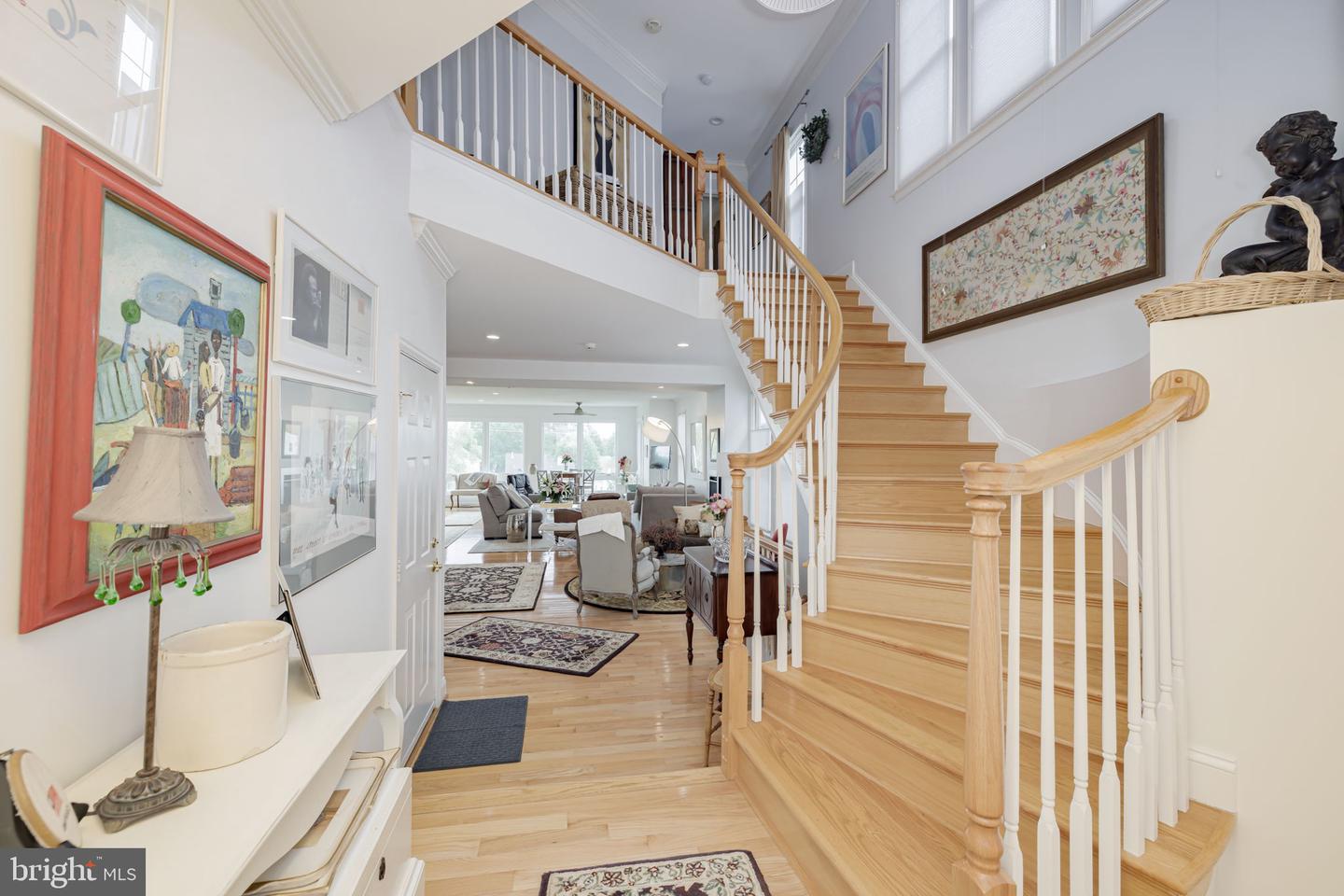5620 TOWER HILL CIR, ALEXANDRIA, Virginia 22315, 5 Bedrooms Bedrooms, ,3 BathroomsBathrooms,Residential,For sale,5620 TOWER HILL CIR,VAFX2238460 MLS # VAFX2238460