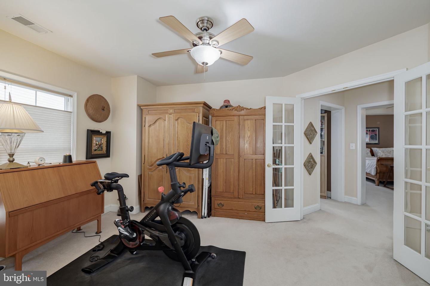 5620 TOWER HILL CIR, ALEXANDRIA, Virginia 22315, 5 Bedrooms Bedrooms, ,3 BathroomsBathrooms,Residential,For sale,5620 TOWER HILL CIR,VAFX2238460 MLS # VAFX2238460