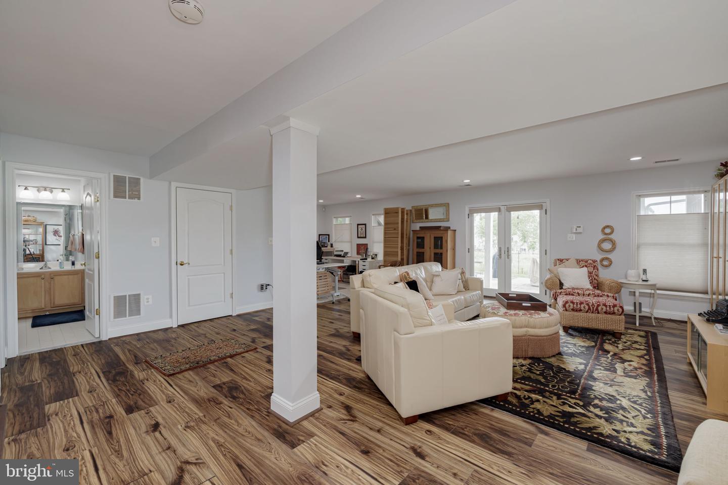 5620 TOWER HILL CIR, ALEXANDRIA, Virginia 22315, 5 Bedrooms Bedrooms, ,3 BathroomsBathrooms,Residential,For sale,5620 TOWER HILL CIR,VAFX2238460 MLS # VAFX2238460