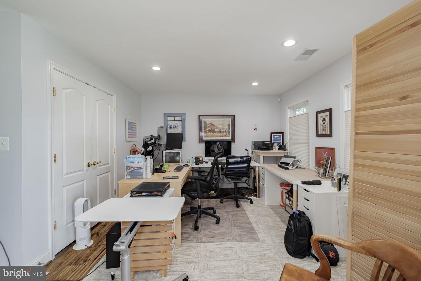 5620 TOWER HILL CIR, ALEXANDRIA, Virginia 22315, 5 Bedrooms Bedrooms, ,3 BathroomsBathrooms,Residential,For sale,5620 TOWER HILL CIR,VAFX2238460 MLS # VAFX2238460