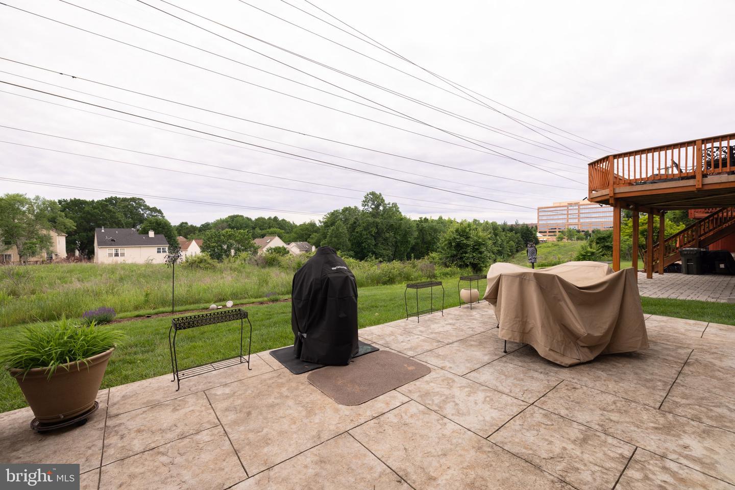 5620 TOWER HILL CIR, ALEXANDRIA, Virginia 22315, 5 Bedrooms Bedrooms, ,3 BathroomsBathrooms,Residential,For sale,5620 TOWER HILL CIR,VAFX2238460 MLS # VAFX2238460