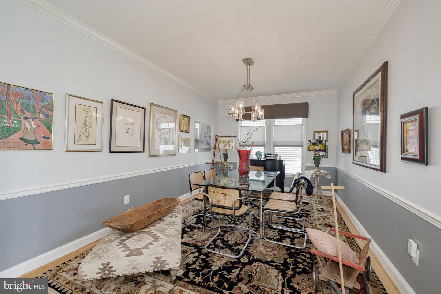 5620 TOWER HILL CIR, ALEXANDRIA, Virginia 22315, 5 Bedrooms Bedrooms, ,3 BathroomsBathrooms,Residential,For sale,5620 TOWER HILL CIR,VAFX2238460 MLS # VAFX2238460