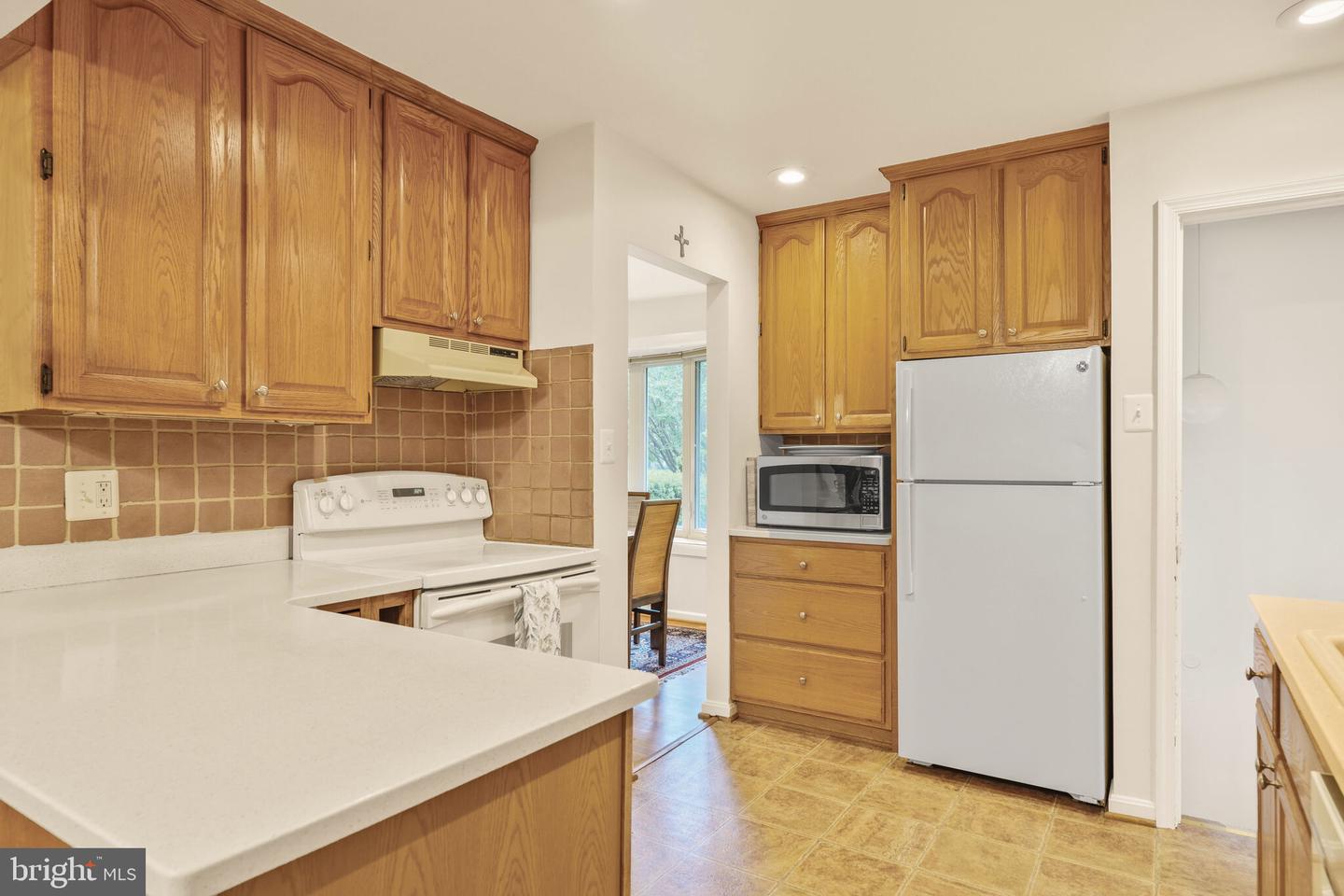9210 DELLWOOD DR, VIENNA, Virginia 22180, 4 Bedrooms Bedrooms, ,2 BathroomsBathrooms,Residential,For sale,9210 DELLWOOD DR,VAFX2238530 MLS # VAFX2238530