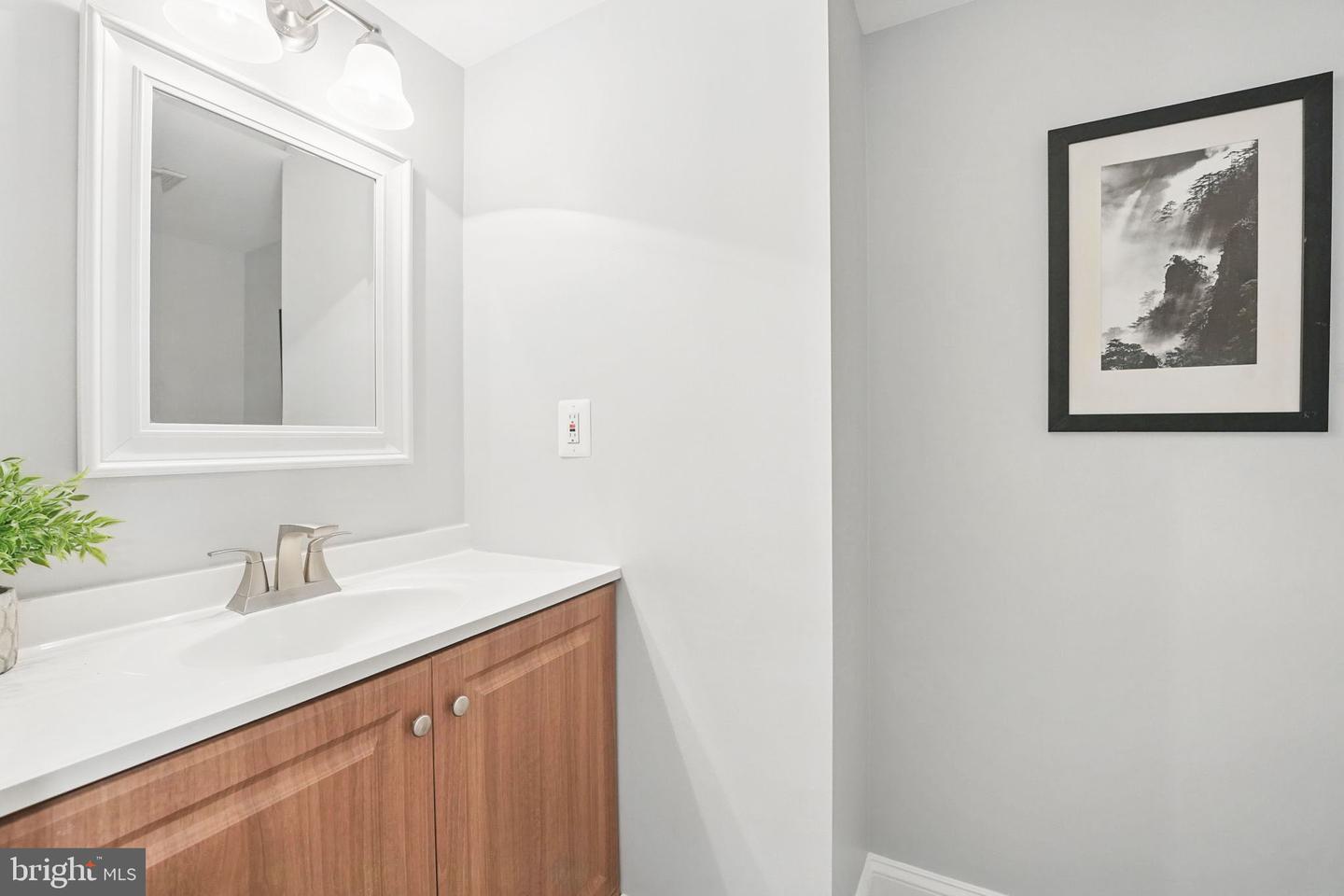 1115 PLAYER WAY, HERNDON, Virginia 20170, 3 Bedrooms Bedrooms, ,2 BathroomsBathrooms,Residential,For sale,1115 PLAYER WAY,VAFX2238558 MLS # VAFX2238558
