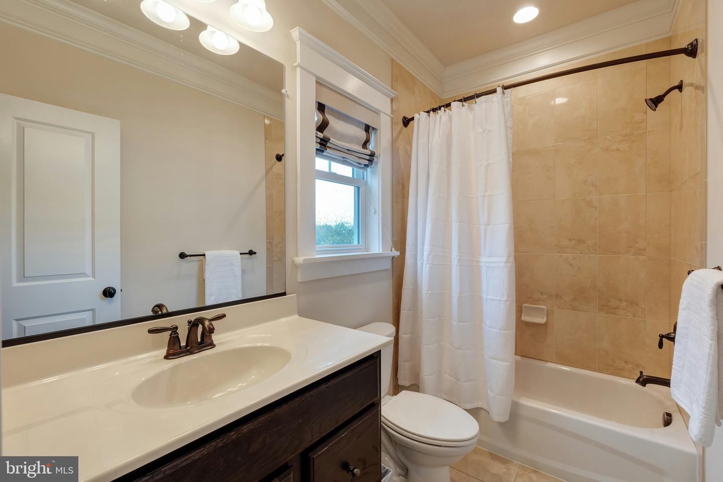 7312 GORDONS RD, FALLS CHURCH, Virginia 22043, 7 Bedrooms Bedrooms, ,7 BathroomsBathrooms,Residential,For sale,7312 GORDONS RD,VAFX2238566 MLS # VAFX2238566