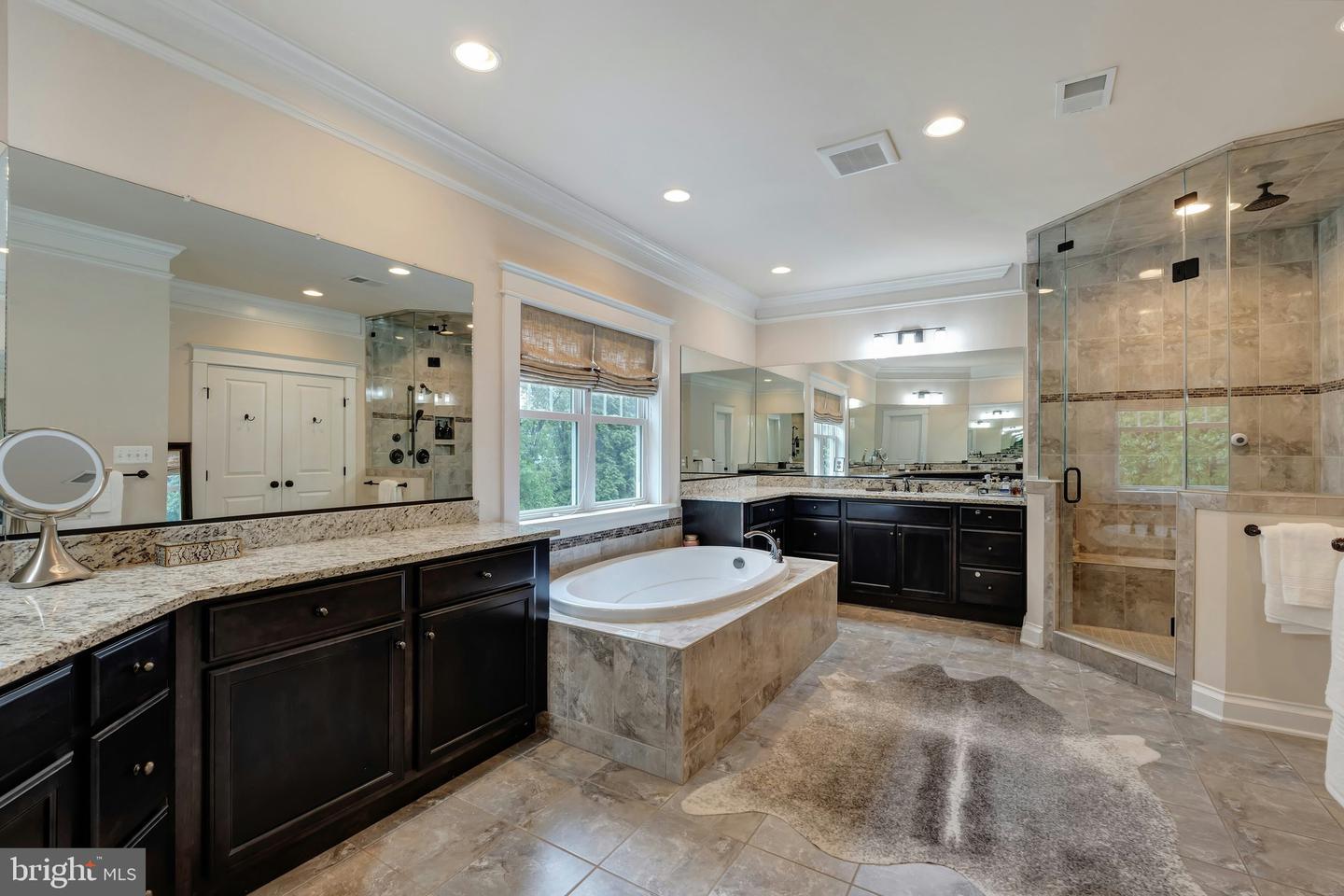 7312 GORDONS RD, FALLS CHURCH, Virginia 22043, 7 Bedrooms Bedrooms, ,7 BathroomsBathrooms,Residential,For sale,7312 GORDONS RD,VAFX2238566 MLS # VAFX2238566