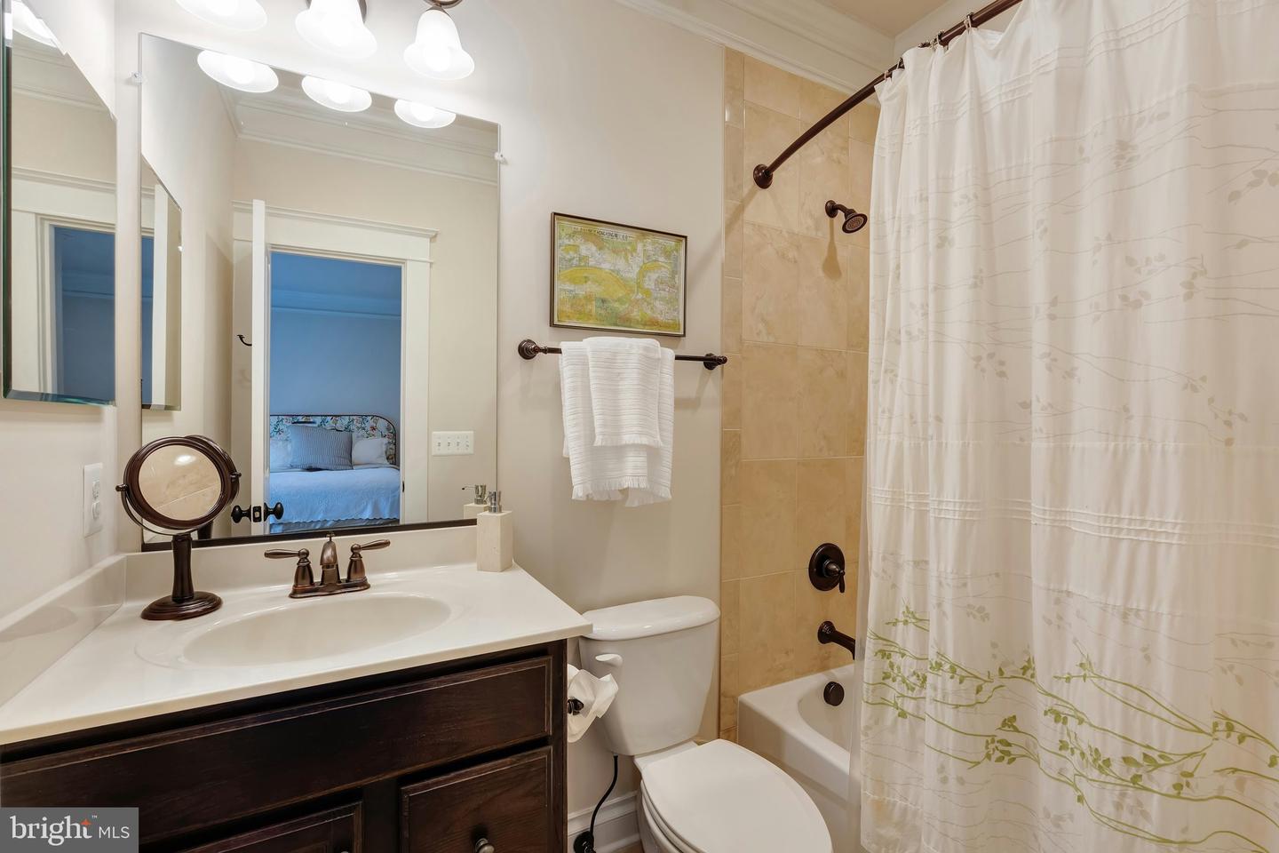 7312 GORDONS RD, FALLS CHURCH, Virginia 22043, 7 Bedrooms Bedrooms, ,7 BathroomsBathrooms,Residential,For sale,7312 GORDONS RD,VAFX2238566 MLS # VAFX2238566
