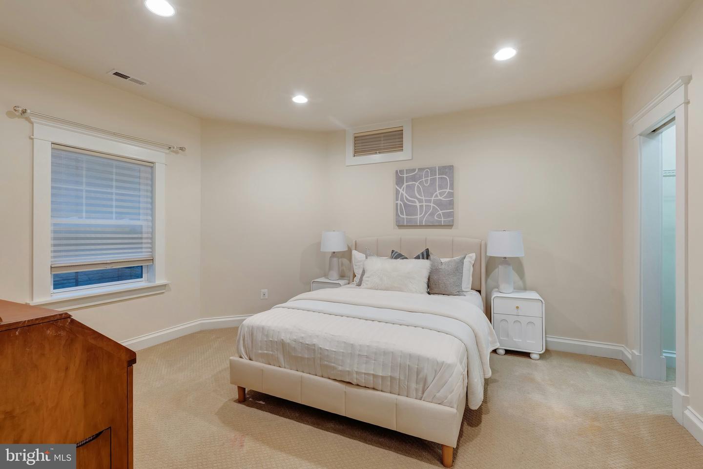 7312 GORDONS RD, FALLS CHURCH, Virginia 22043, 7 Bedrooms Bedrooms, ,7 BathroomsBathrooms,Residential,For sale,7312 GORDONS RD,VAFX2238566 MLS # VAFX2238566