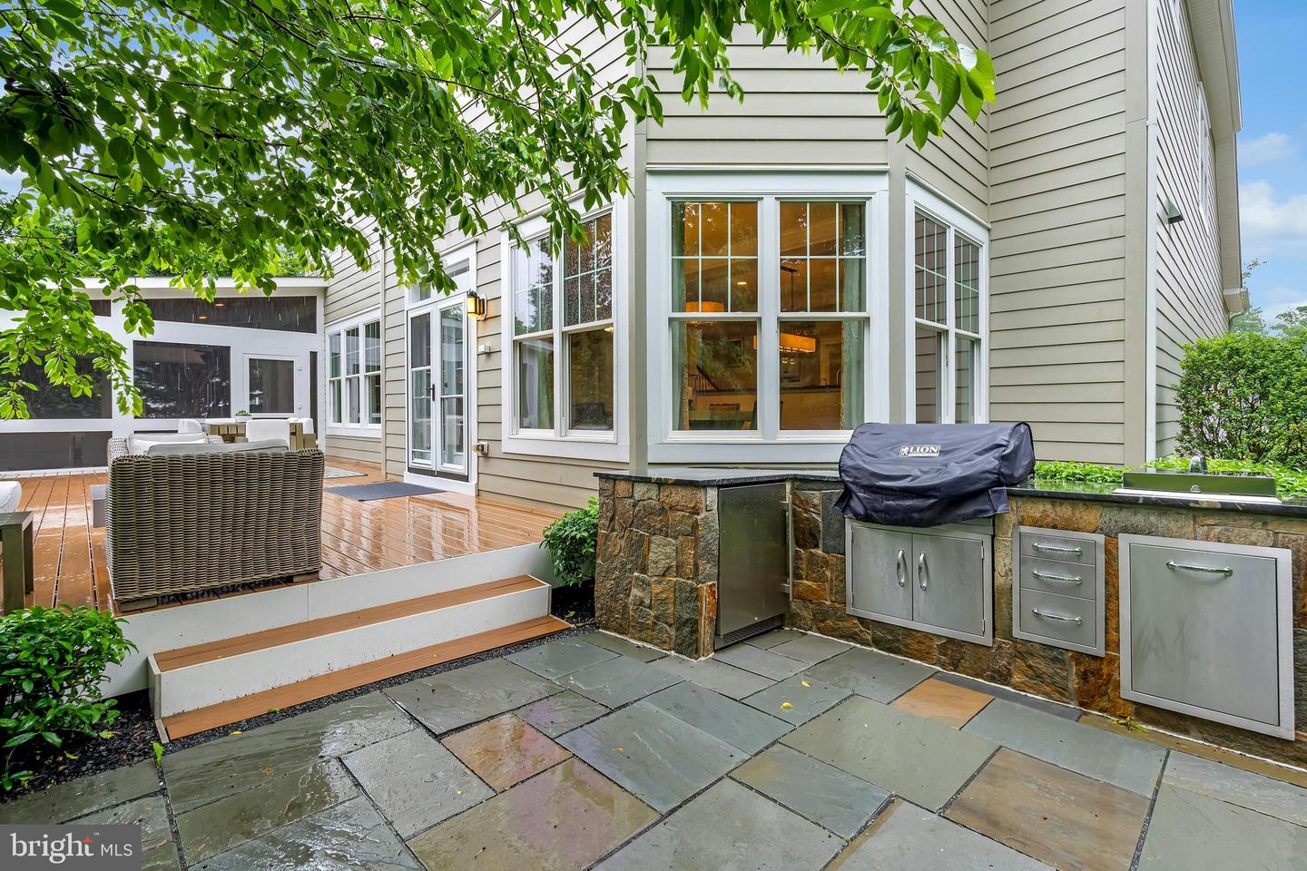 7312 GORDONS RD, FALLS CHURCH, Virginia 22043, 7 Bedrooms Bedrooms, ,7 BathroomsBathrooms,Residential,For sale,7312 GORDONS RD,VAFX2238566 MLS # VAFX2238566