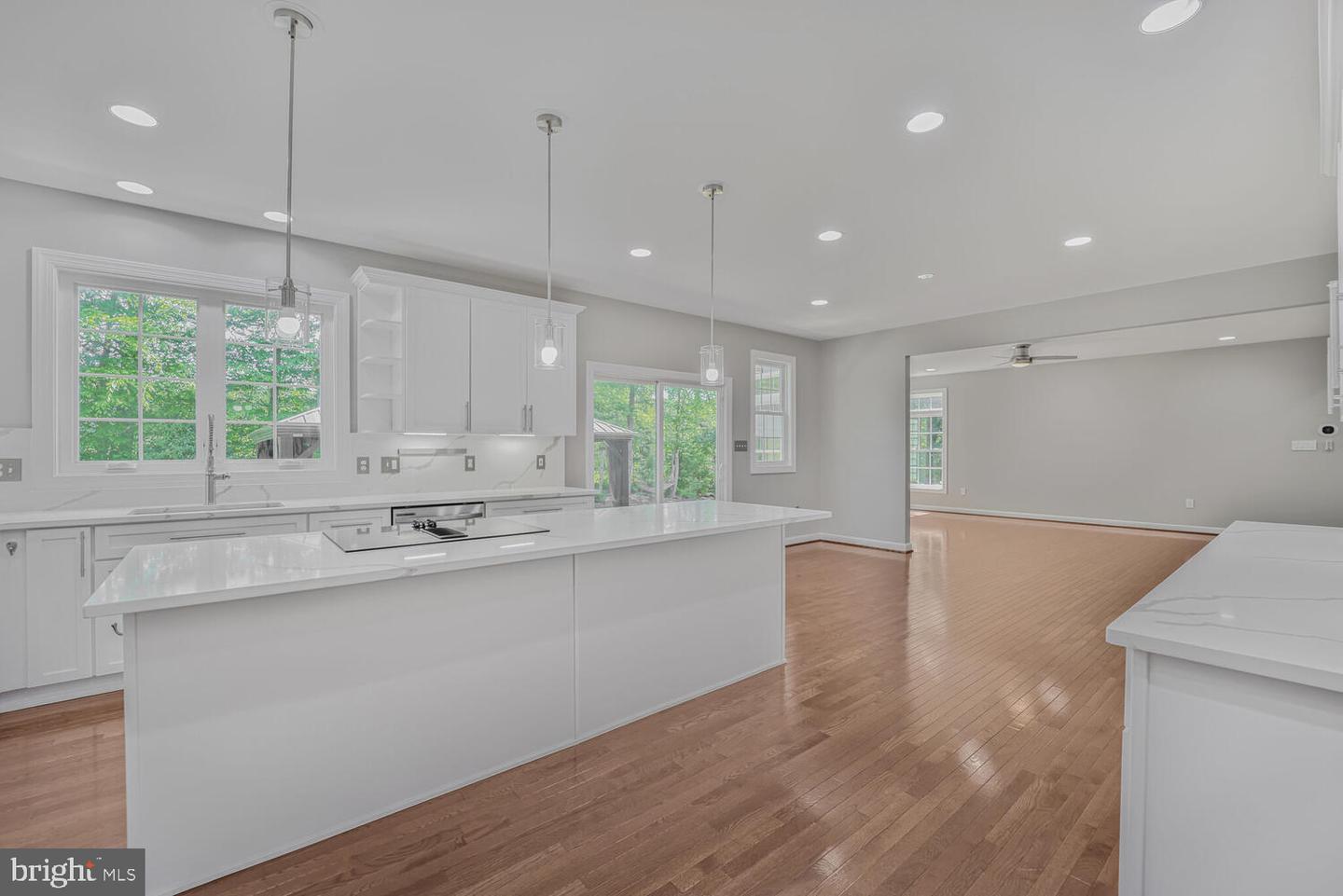 7634 BELMONT LANDING RD, LORTON, Virginia 22079, 7 Bedrooms Bedrooms, ,6 BathroomsBathrooms,Residential,For sale,7634 BELMONT LANDING RD,VAFX2238656 MLS # VAFX2238656