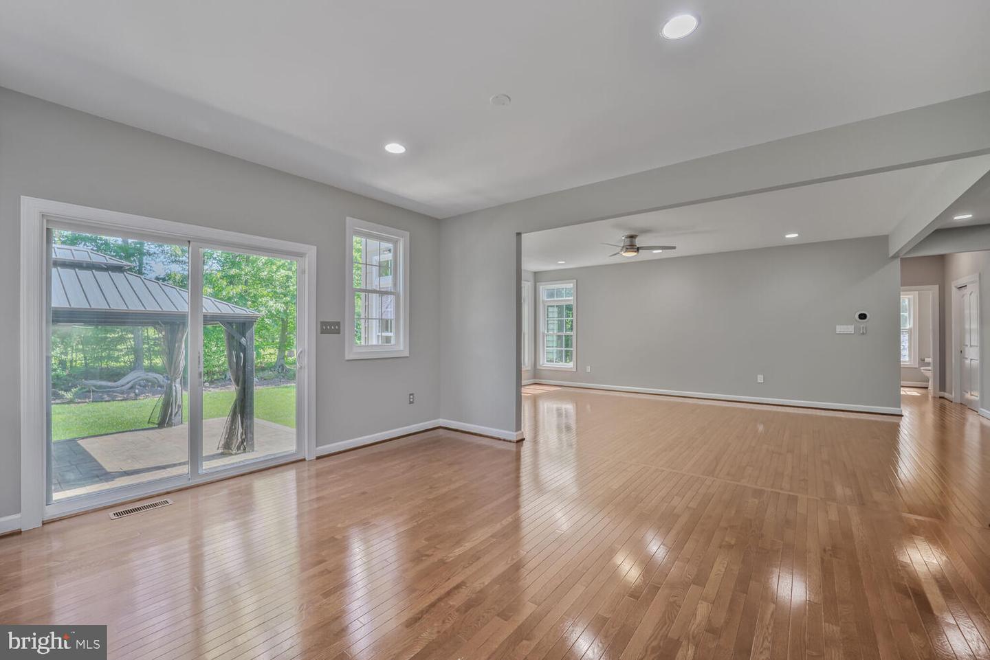 7634 BELMONT LANDING RD, LORTON, Virginia 22079, 7 Bedrooms Bedrooms, ,6 BathroomsBathrooms,Residential,For sale,7634 BELMONT LANDING RD,VAFX2238656 MLS # VAFX2238656