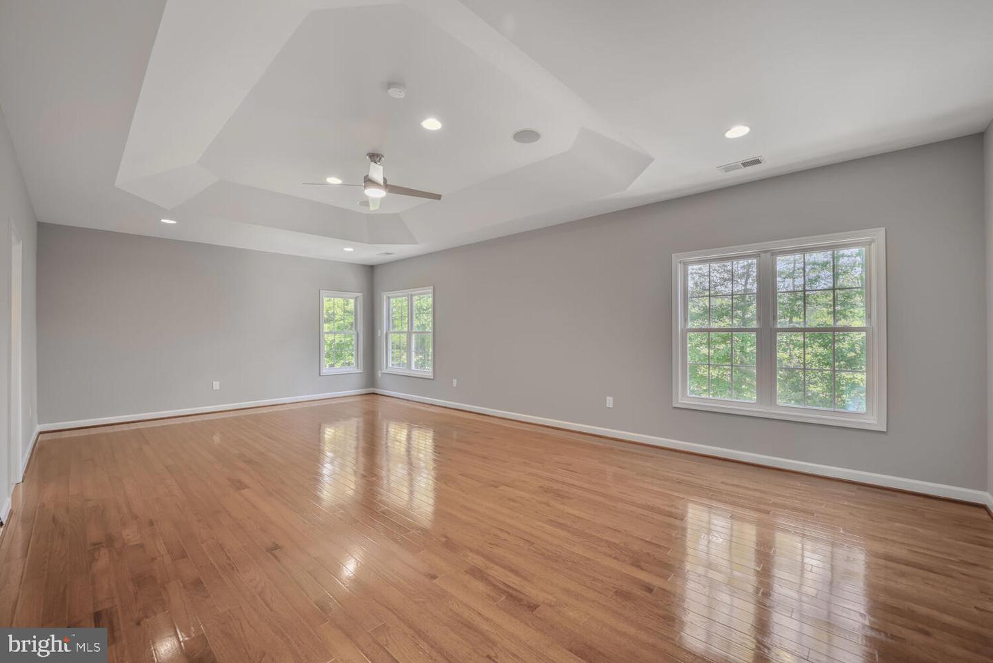 7634 BELMONT LANDING RD, LORTON, Virginia 22079, 7 Bedrooms Bedrooms, ,6 BathroomsBathrooms,Residential,For sale,7634 BELMONT LANDING RD,VAFX2238656 MLS # VAFX2238656