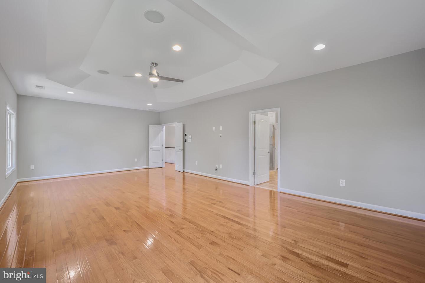 7634 BELMONT LANDING RD, LORTON, Virginia 22079, 7 Bedrooms Bedrooms, ,6 BathroomsBathrooms,Residential,For sale,7634 BELMONT LANDING RD,VAFX2238656 MLS # VAFX2238656
