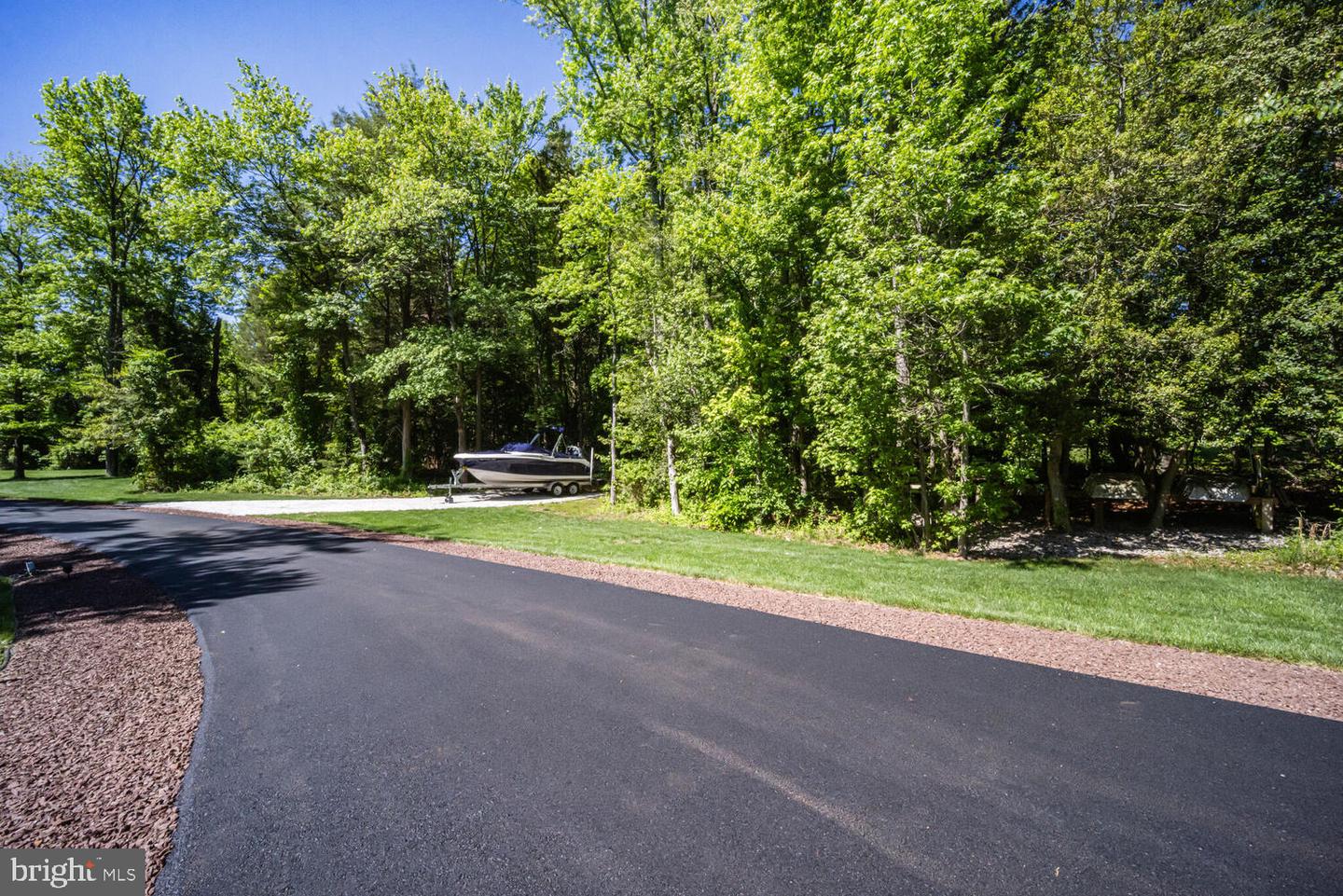 7634 BELMONT LANDING RD, LORTON, Virginia 22079, 7 Bedrooms Bedrooms, ,6 BathroomsBathrooms,Residential,For sale,7634 BELMONT LANDING RD,VAFX2238656 MLS # VAFX2238656