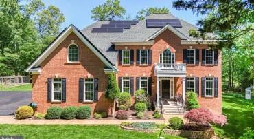 7634 BELMONT LANDING RD, LORTON, Virginia 22079, 7 Bedrooms Bedrooms, ,6 BathroomsBathrooms,Residential,For sale,7634 BELMONT LANDING RD,VAFX2238656 MLS # VAFX2238656