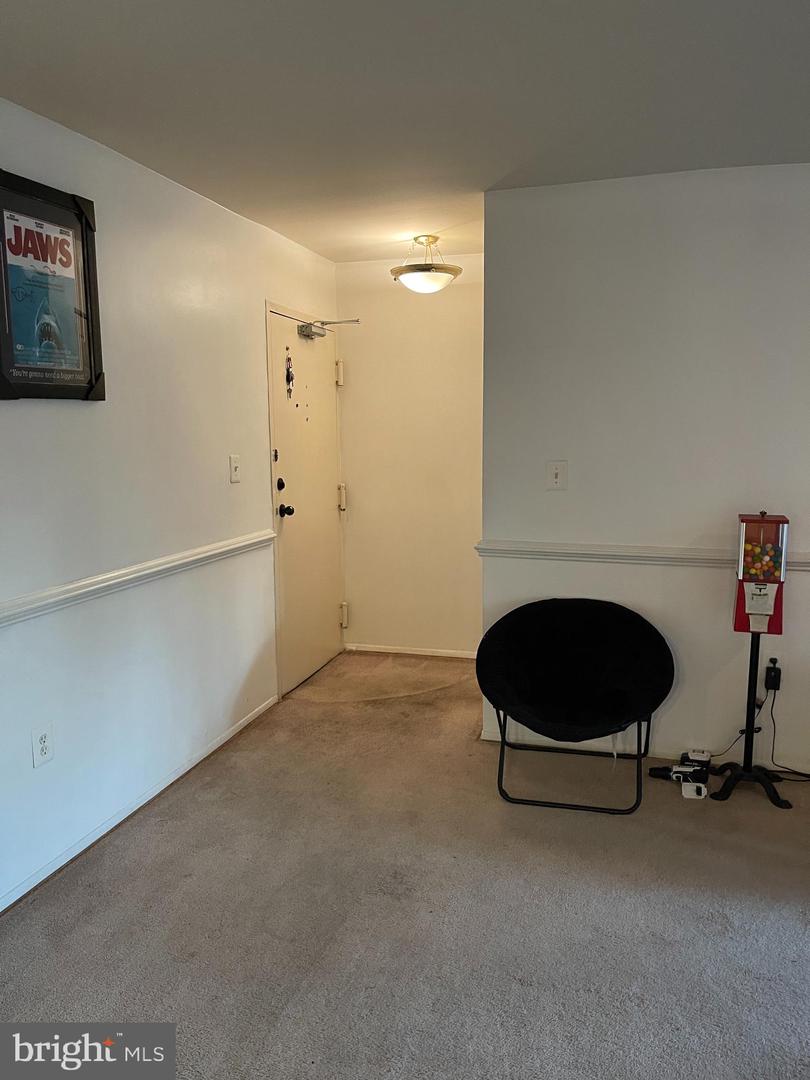 5616 BLOOMFIELD DR #3, ALEXANDRIA, Virginia 22312, 3 Bedrooms Bedrooms, 9 Rooms Rooms,2 BathroomsBathrooms,Residential,For sale,5616 BLOOMFIELD DR #3,VAFX2238740 MLS # VAFX2238740