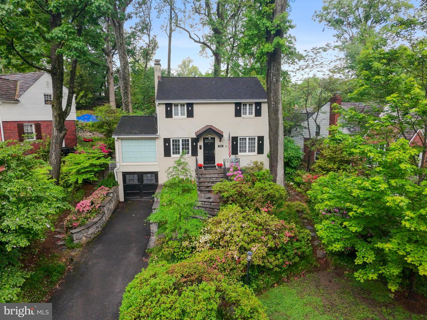 3210 OLD DOMINION BLVD, ALEXANDRIA, Virginia 22305, 3 Bedrooms Bedrooms, ,2 BathroomsBathrooms,Residential,For sale,3210 OLD DOMINION BLVD,VAAX2045026 MLS # VAAX2045026