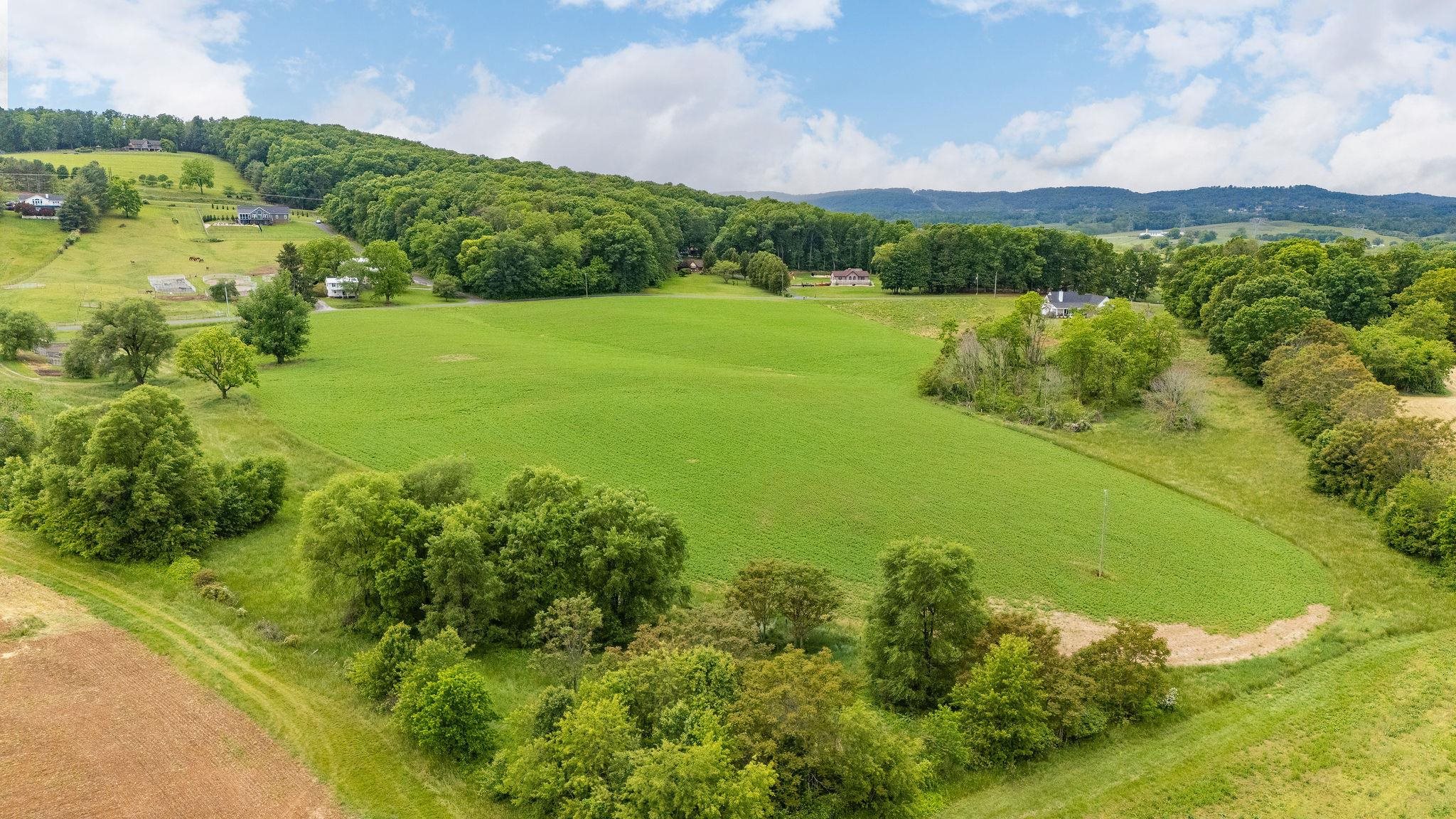 668 CHURCHMANS MILL RD, STUARTS DRAFT, Virginia 24477, ,Land,668 CHURCHMANS MILL RD,664611 MLS # 664611