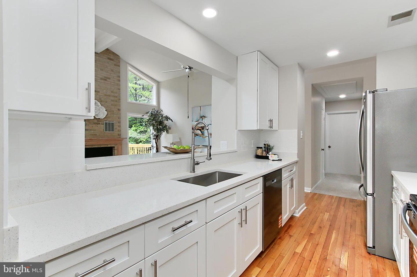 5284 DAVIS FORD RD, WOODBRIDGE, Virginia 22192, 3 Bedrooms Bedrooms, ,2 BathroomsBathrooms,Residential,For sale,5284 DAVIS FORD RD,VAPW2085106 MLS # VAPW2085106