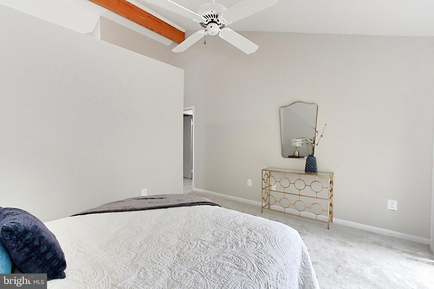 5284 DAVIS FORD RD, WOODBRIDGE, Virginia 22192, 3 Bedrooms Bedrooms, ,2 BathroomsBathrooms,Residential,For sale,5284 DAVIS FORD RD,VAPW2085106 MLS # VAPW2085106